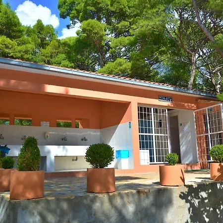 Üdülőpark Camp Jure 3*