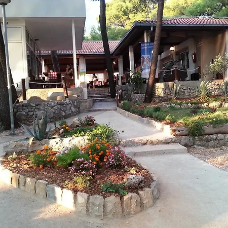 Üdülőpark Camp Jure 3*