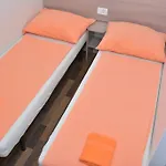Camp Jure 3* Μακάρσκα