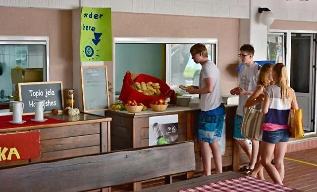 Camp Jure Kompleks wypoczynkowy Makarska