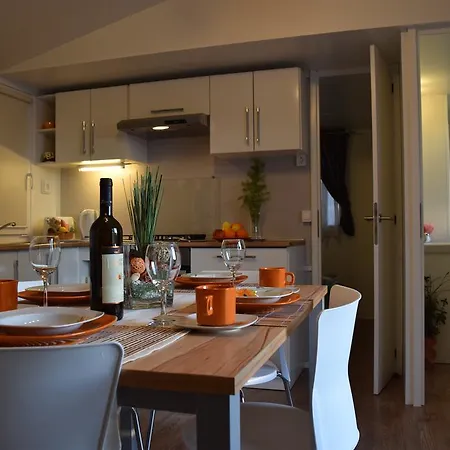 Camp Jure 3* ماكارسكا