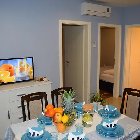 منتزه العطل Camp Jure