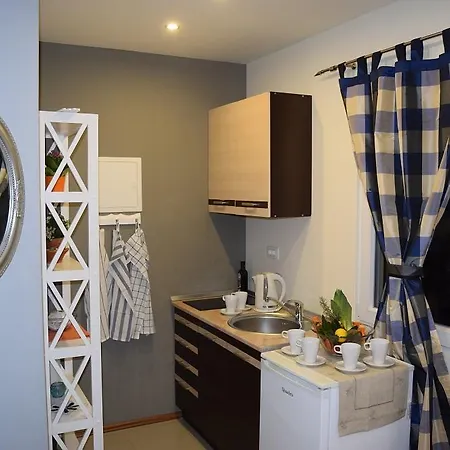 Camp Jure ماكارسكا