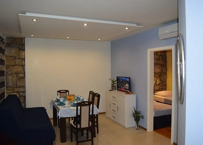 Camp Jure Макарска