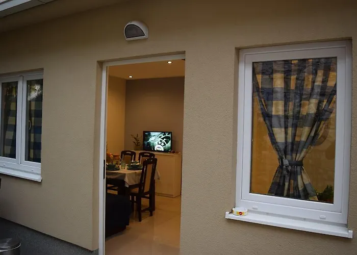 Camp Jure Макарска