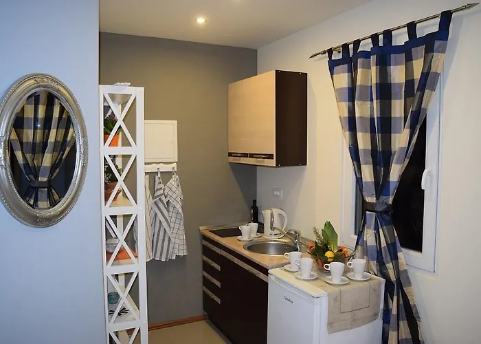 Camp Jure Макарска